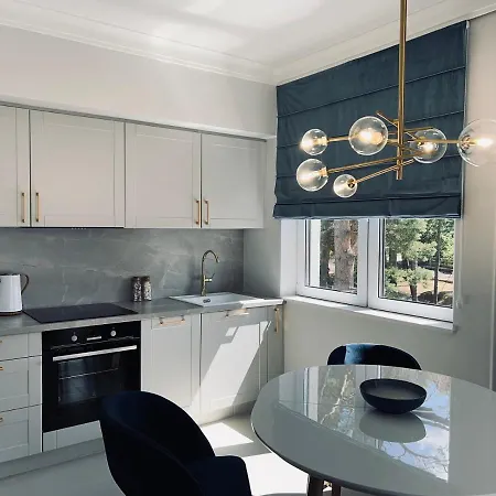 Double Rest Apartment